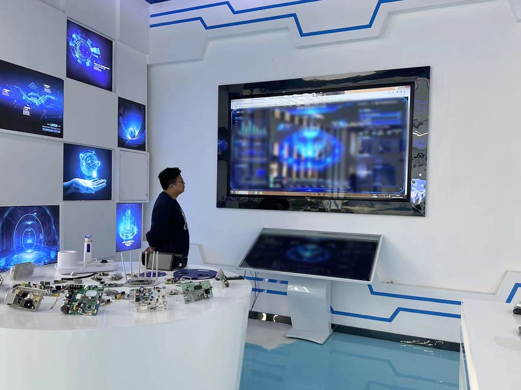 數(shù)字“新工匠” | 智慧巧匠在一線 為電子行業(yè)插上物聯(lián)網(wǎng)的“翅膀”